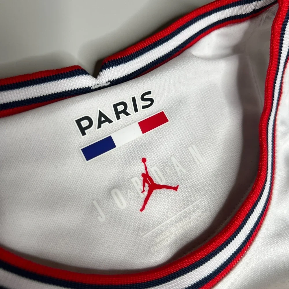 PSG Paris Saint-Germain Jordan Away Jersey Women's L White DH7474-101 NWT